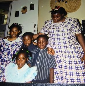 Meet your Posher, Gladys